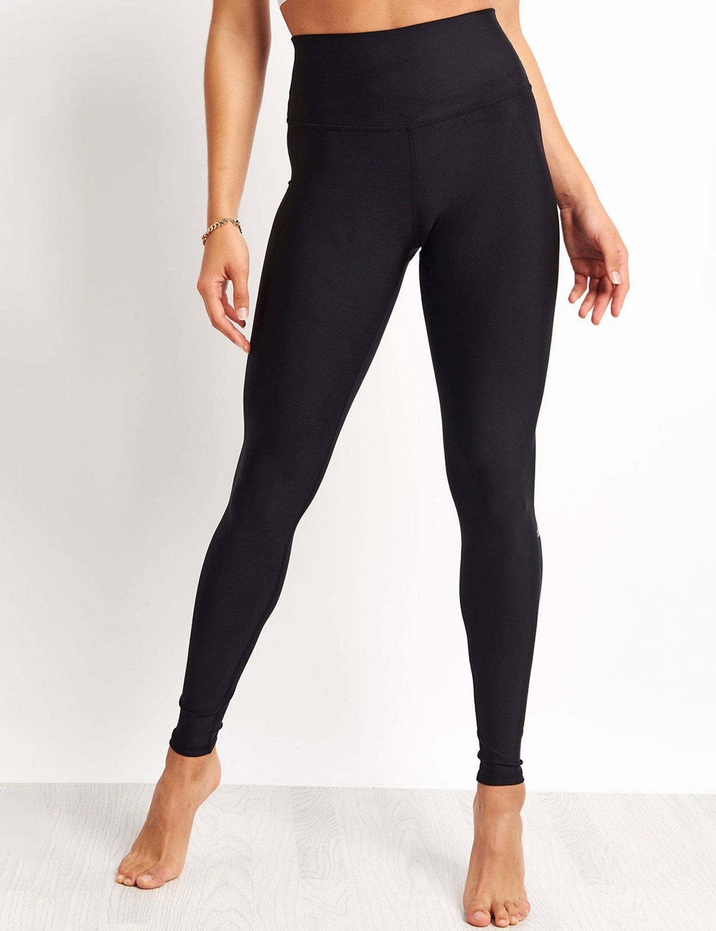 Alo Yoga High Waist Airlift Legging - Black - Leggings